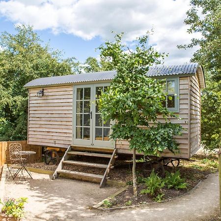 Perkins Luxury Shepherd Huts Nottingham Buitenkant foto